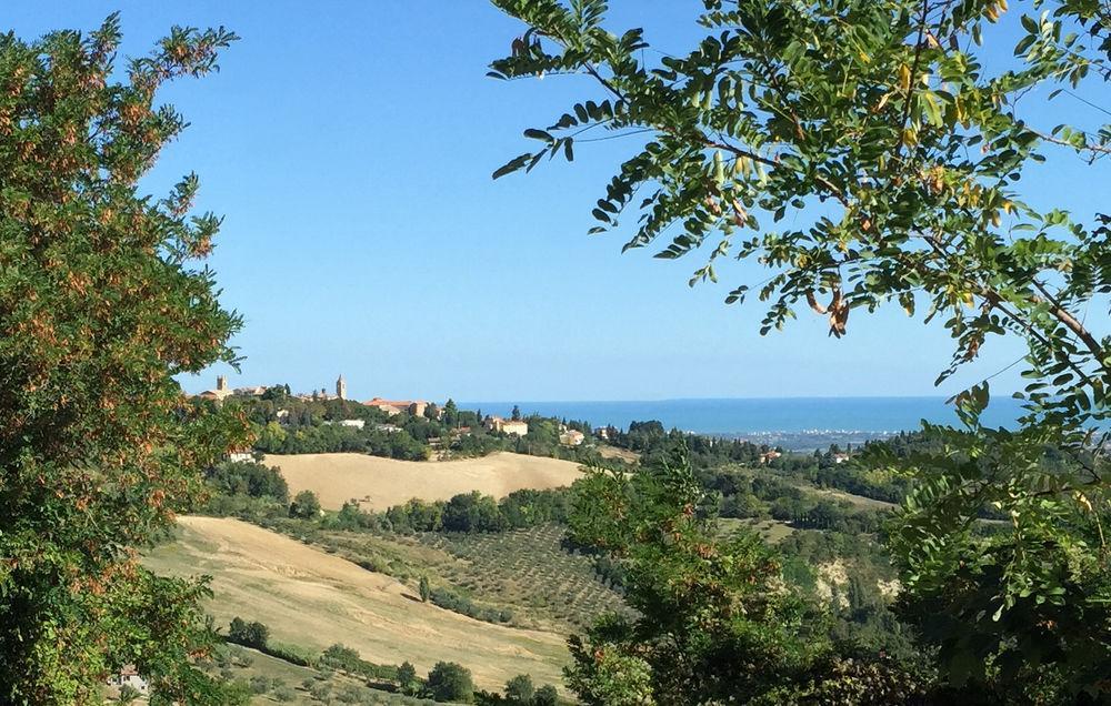 Bed and Breakfast Convento Di San Francesco Mondaino Exterior foto